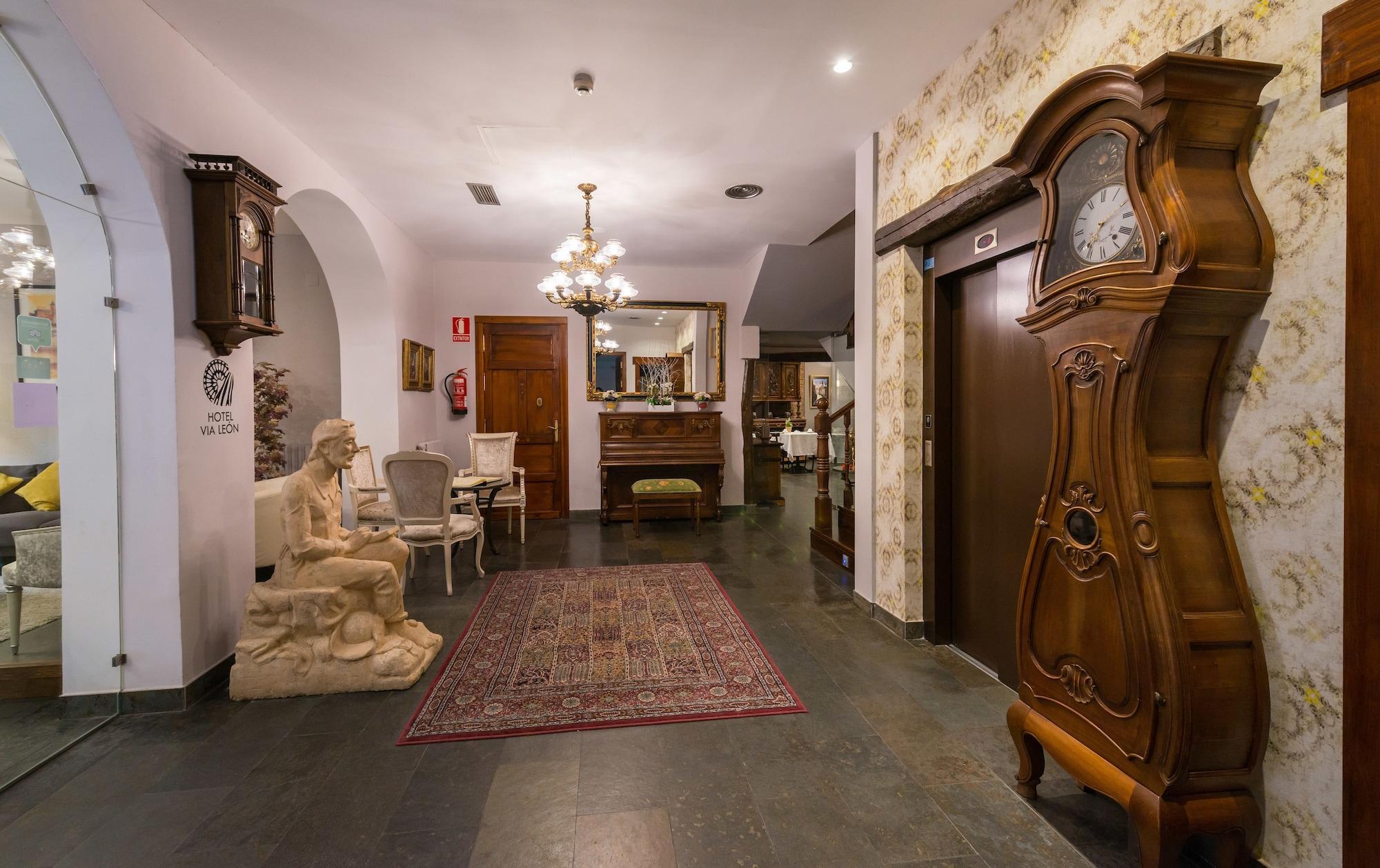 Hotel Alda Via Леон Экстерьер фото