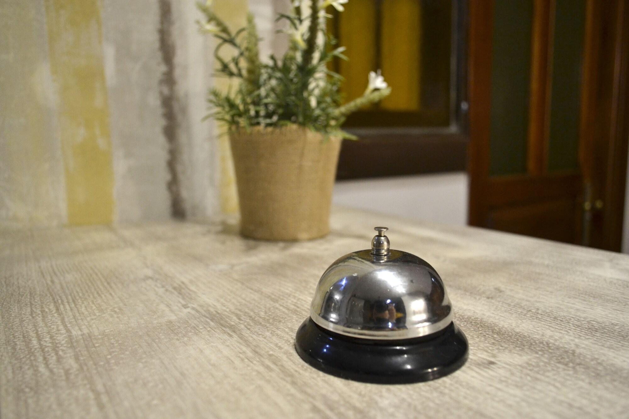 Hotel Alda Via Леон Экстерьер фото